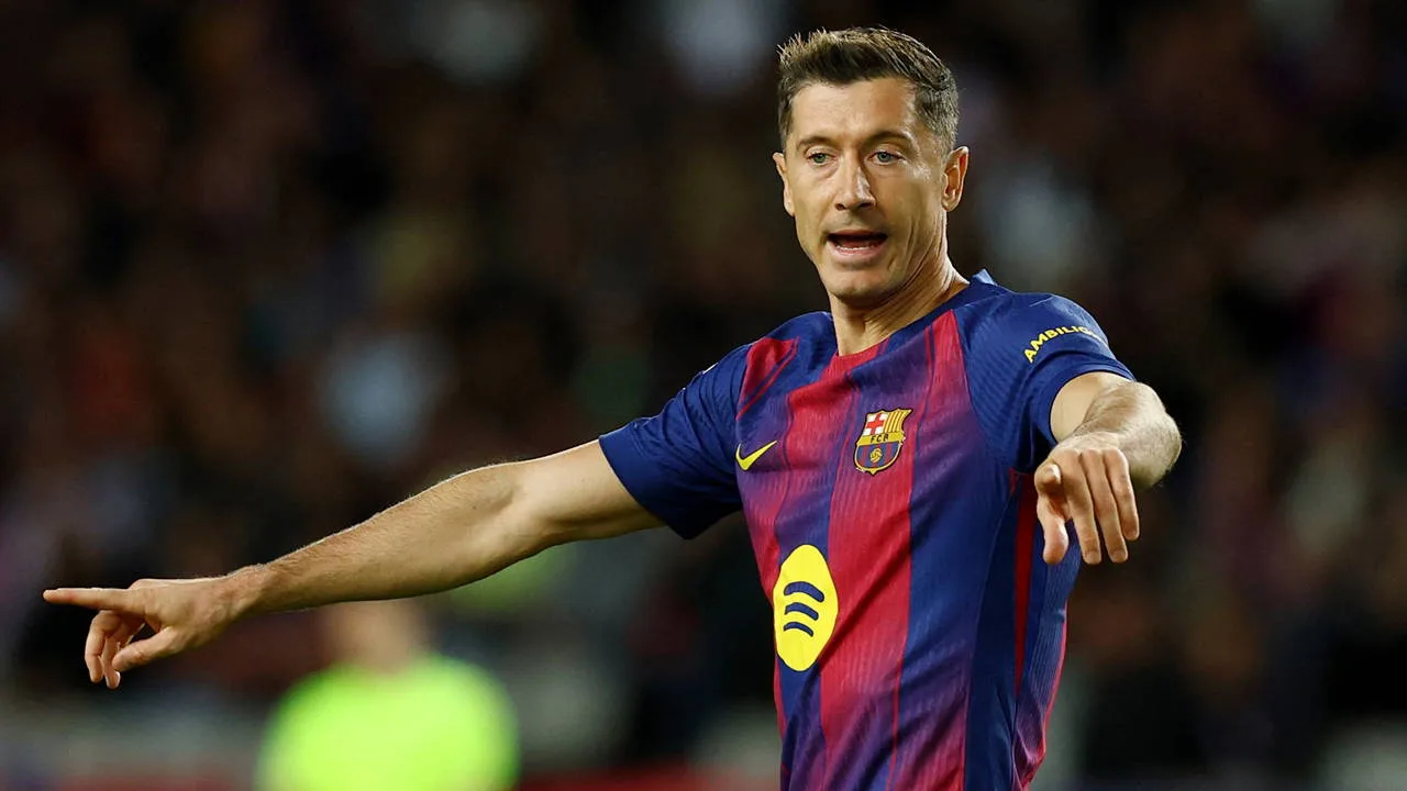 Robert Lewandowski, Barcelona'ya veda etti