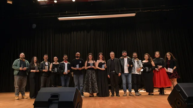 Muğla'da 90'lar rüzgarı esti: MSKÜ'de nostaljik konser