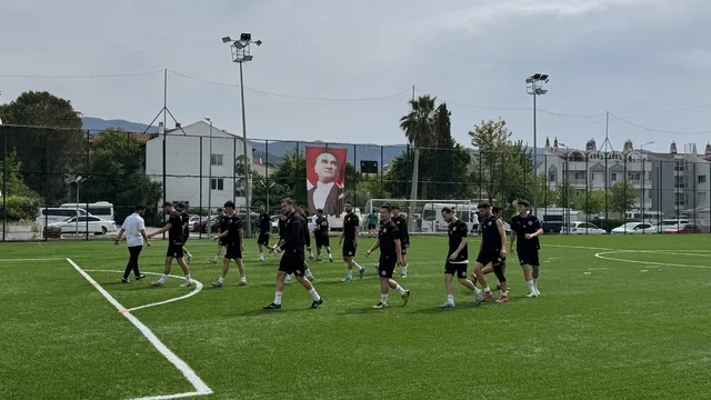 Muğla'da Marmaris Yat Marin MFK, kritik maça hazırlandı