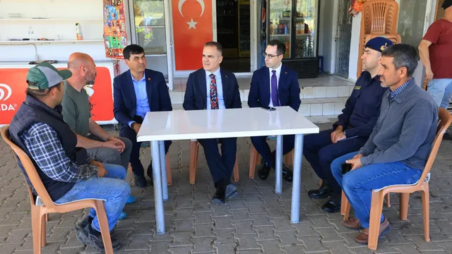 Muğla Valisi Akbıyık Ula'da Halkla Buluştu: Talepleri Dinledi
