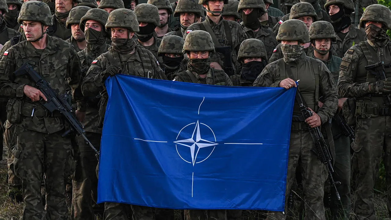NATO’dan kriz uyarısı: Sakin denizde değiliz, fırtınanın içindeyiz