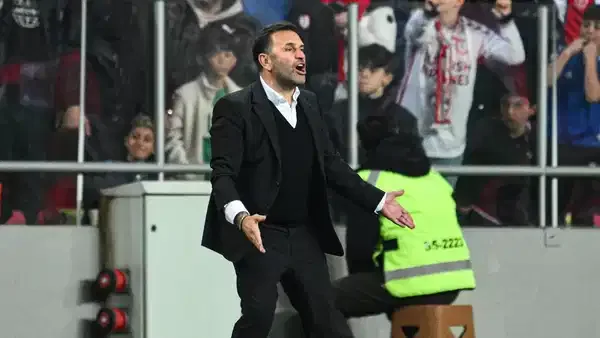 Okan Buruk'tan şampiyonluk yorumu: 'Maçlar oynanmadan kazanılmıyor'