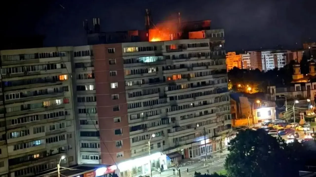 Rus İHA’sı Romanya’da sivillerin yaşadığı bir apartmana çarptı! NATO’da ‘5. madde’ tartışmaları gündemde