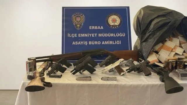 Tokat Erbaa'da ruhsatsız silah operasyonu: 14 gözaltı