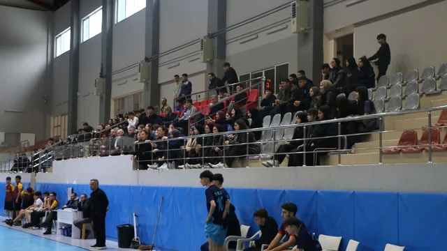 Trabzon Of'ta Liseler Futsal Şampiyonu Belli Oldu: Şehit Necmi Çakır Anadolu Lisesi