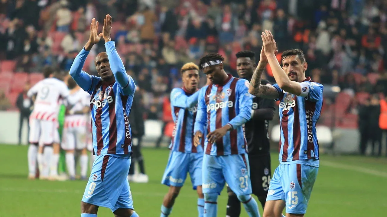 Trabzonspor, Gençlerbirliği maçının kamp kadrosunu duyurdu
