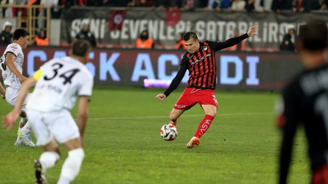 Esenler Erokspor - Çorum FK maçı hangi kanalda?
