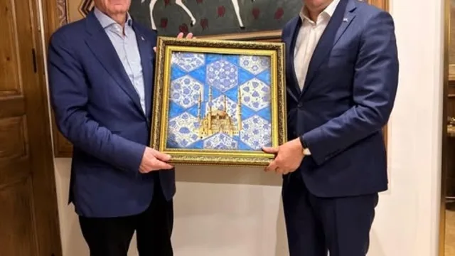 TÜRK-İŞ Genel Başkanı Ergün Atalay, Edirne Valisi Yunus Sezer'i ziyaret etti