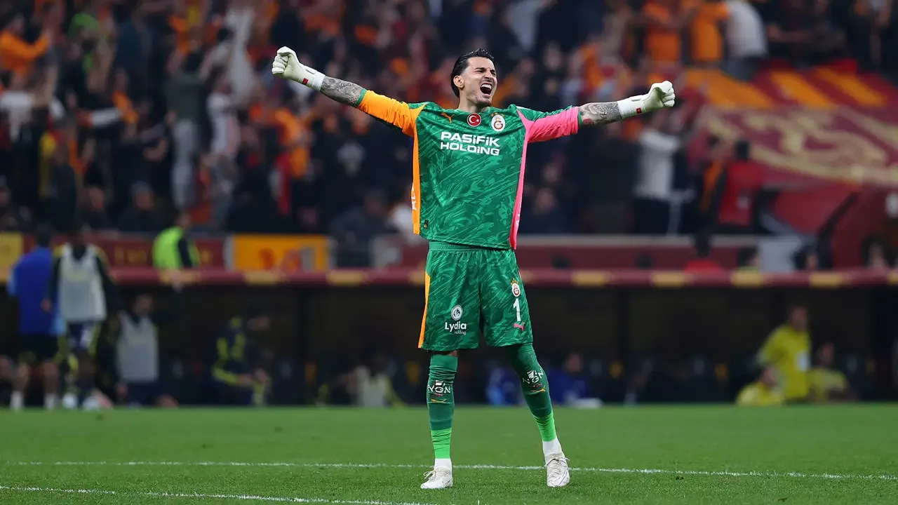 Şampiyonluğun ardından... Uğurcan Çakır'dan Trabzonspor'a gönderme