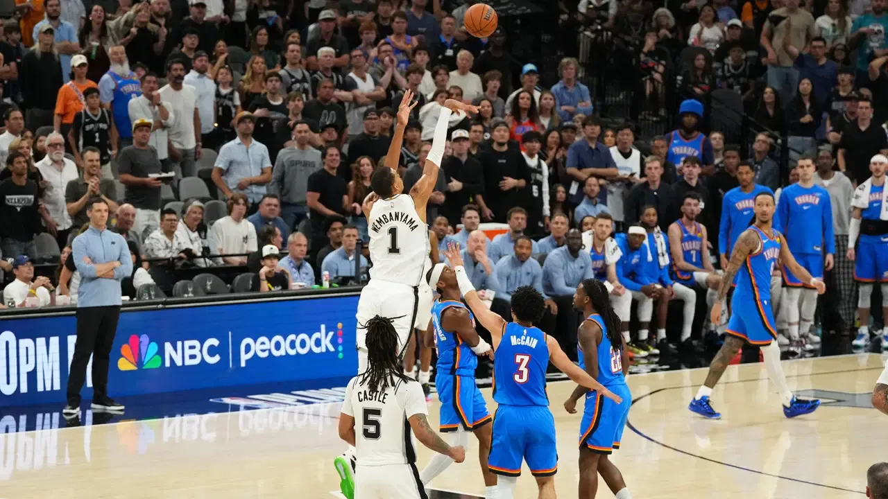 NBA play-off'larında Spurs, Thunder'ı devirdi: Seride yeniden eşitliği yakaladı