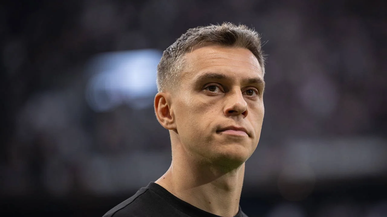 Leandro Trossard Beşiktaş Formasıyla İlk Kez Sahada