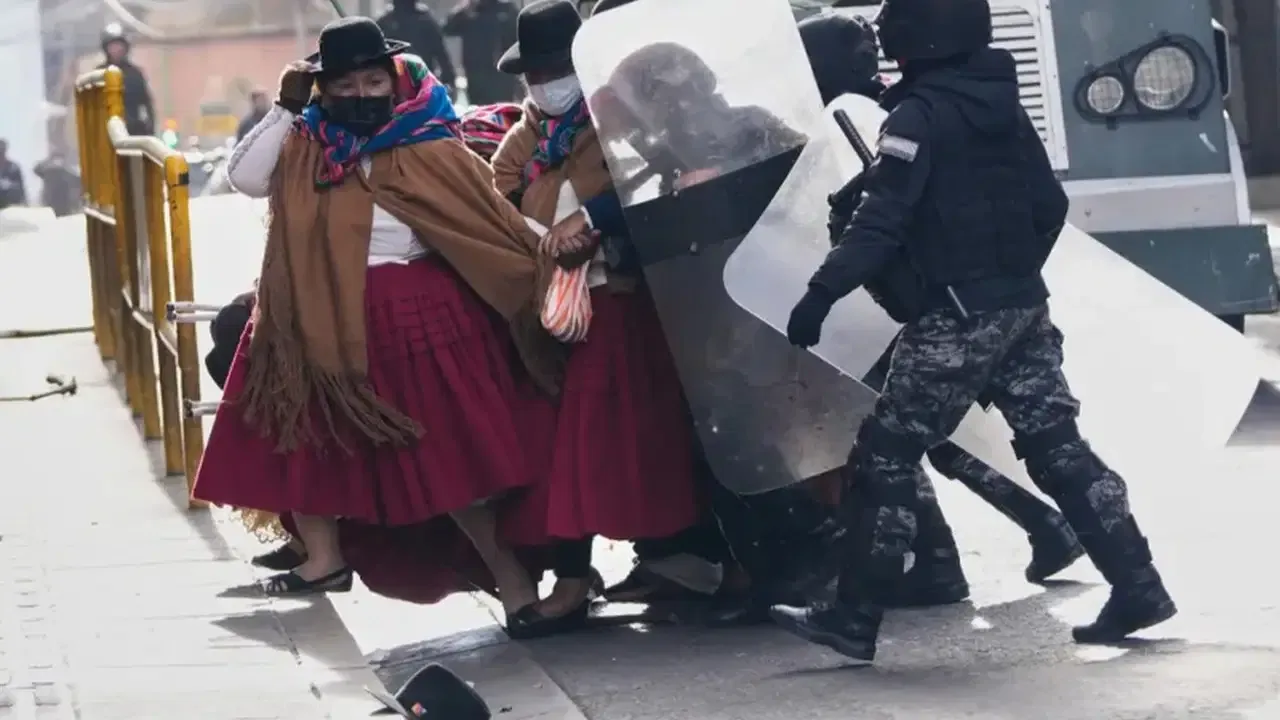 Bolivya'da polis müdahalesi