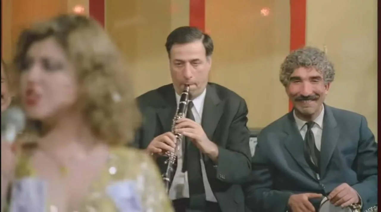 Düttürü Dünya Filmi