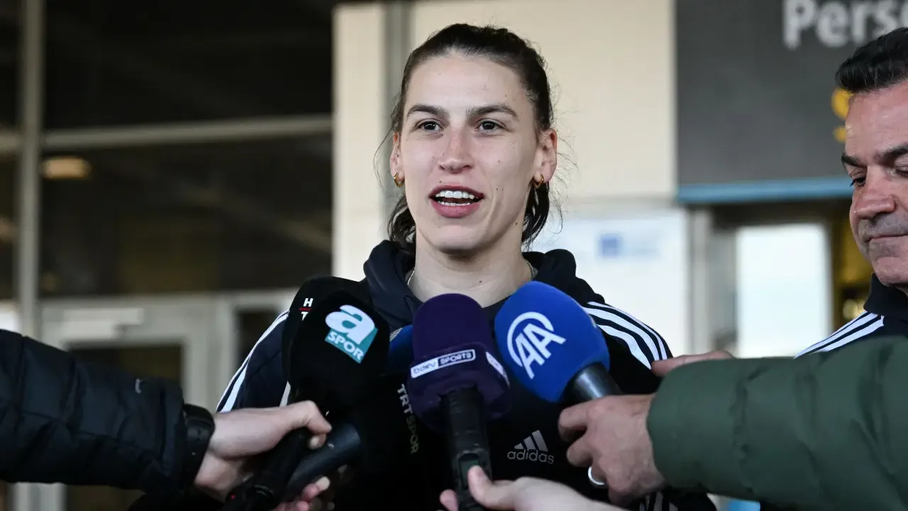 Fenerbahçe Opet Oyuncuları ve Kupa