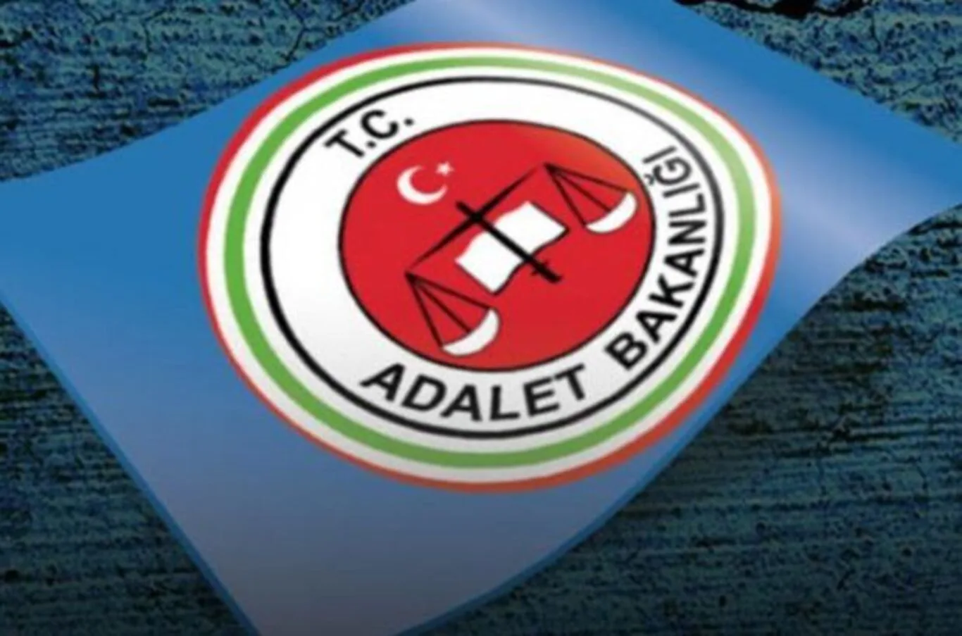 Adalet Bakanlığı 900 icra katibi alımı yapıyor