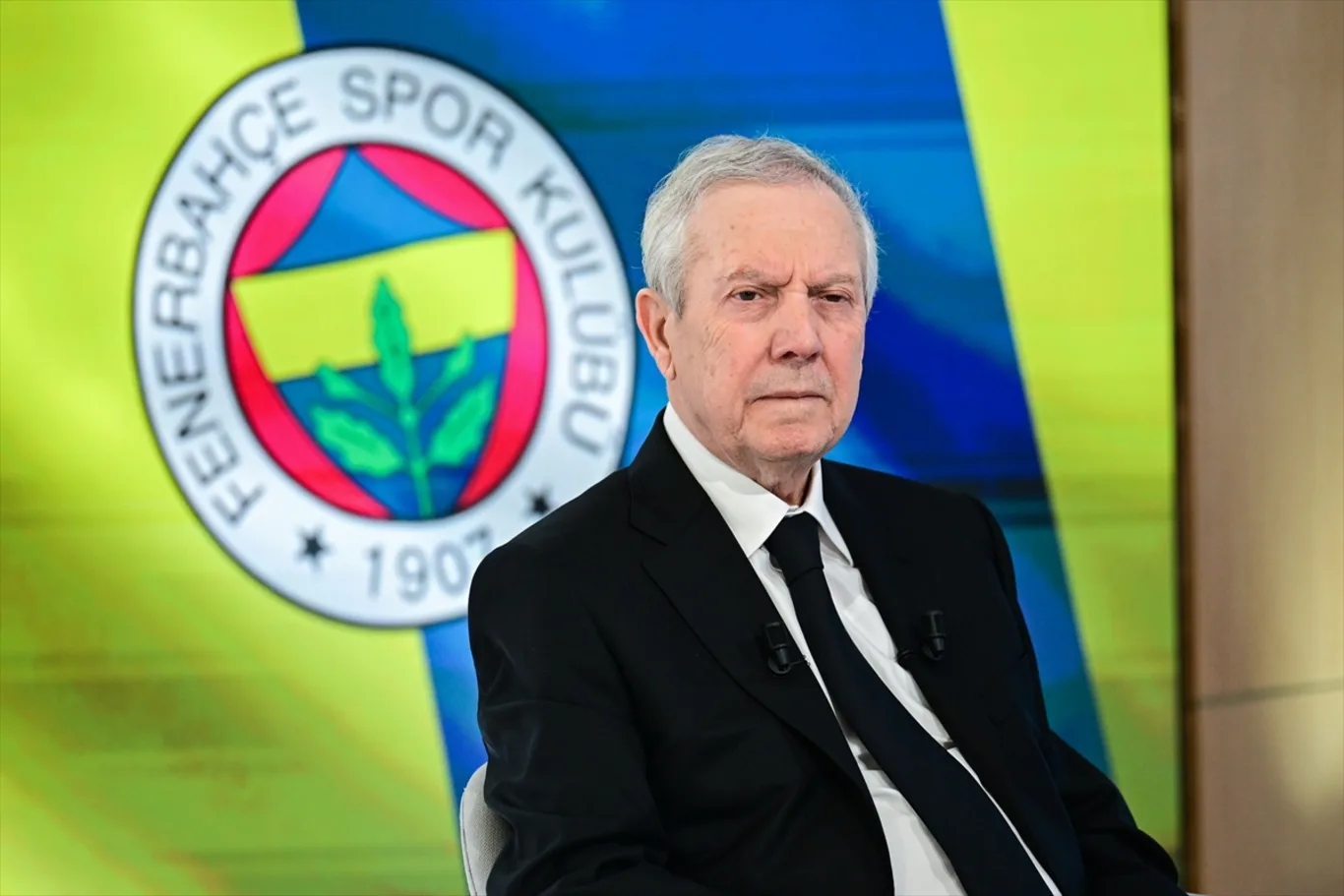 Aziz Yıldırım yeniden aday oldu!