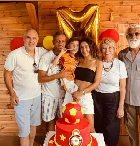 Cansu Tosun ve Erkan Kolçak Köstendil!