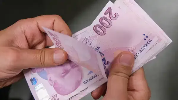 Mevduat faizlerinde büyük yarış sürüyor: 500 bin TL