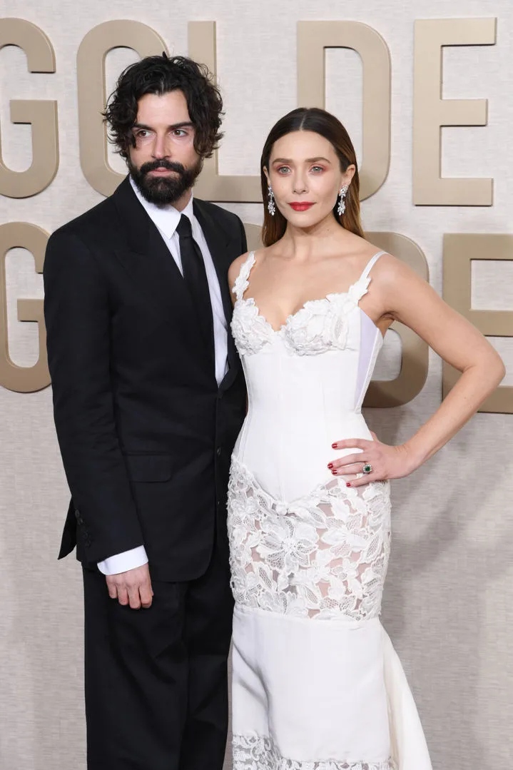 Elizabeth Olsen İlk Çocuğuna…!
