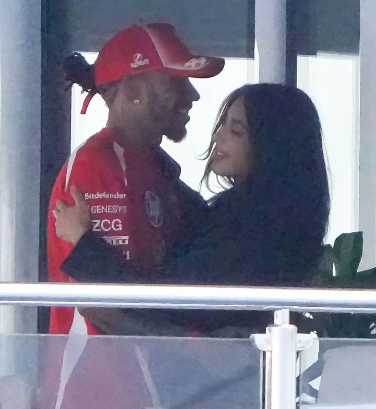 Kim Kardashian, Hamilton'ı kutladı!