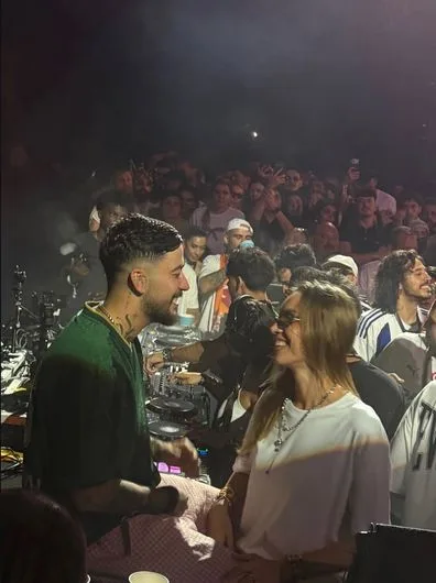 Mahmut Orhan ve Daria Iakubchik'in Yer Sofrası Paylaşımı!