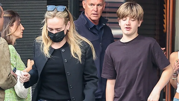 Rich Paul ve Adele Nişanlandı mı?