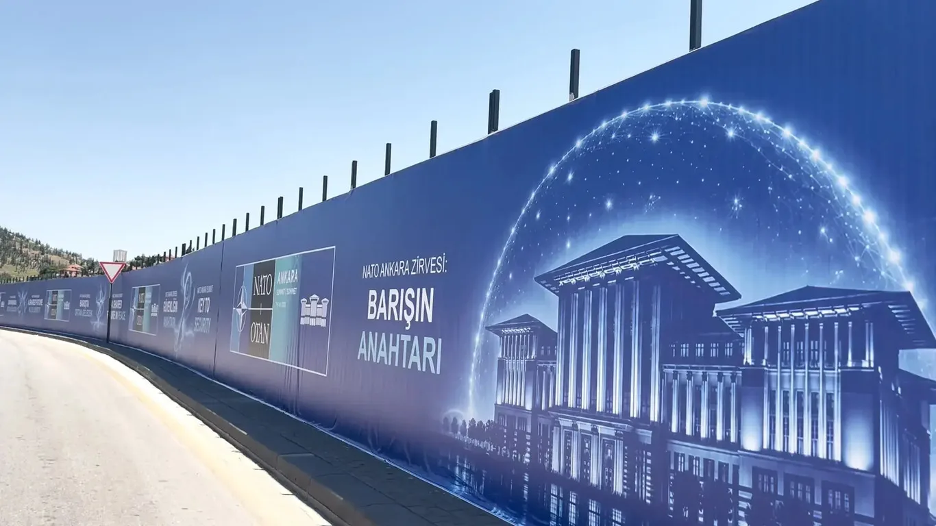 Ankara'da NATO zirvesi için Yollar Kapatıldı!