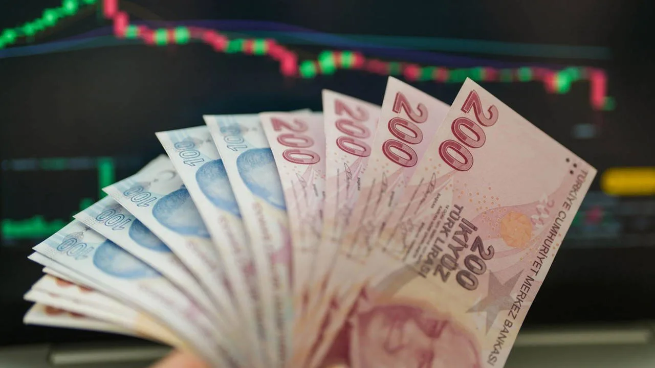 En düşük emekli maaşı için kritik gün: Milyonların gözü Meclis