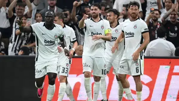Spor yazarları Beşiktaş - Midtjylland maçını yorumladı: 