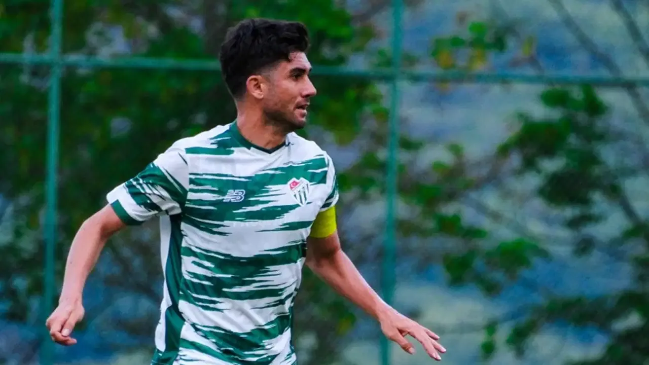 Bursaspor - Shakhtar Donetsk maçı ne zaman, saat kaçta, hangi kanalda? Şifresiz mi?