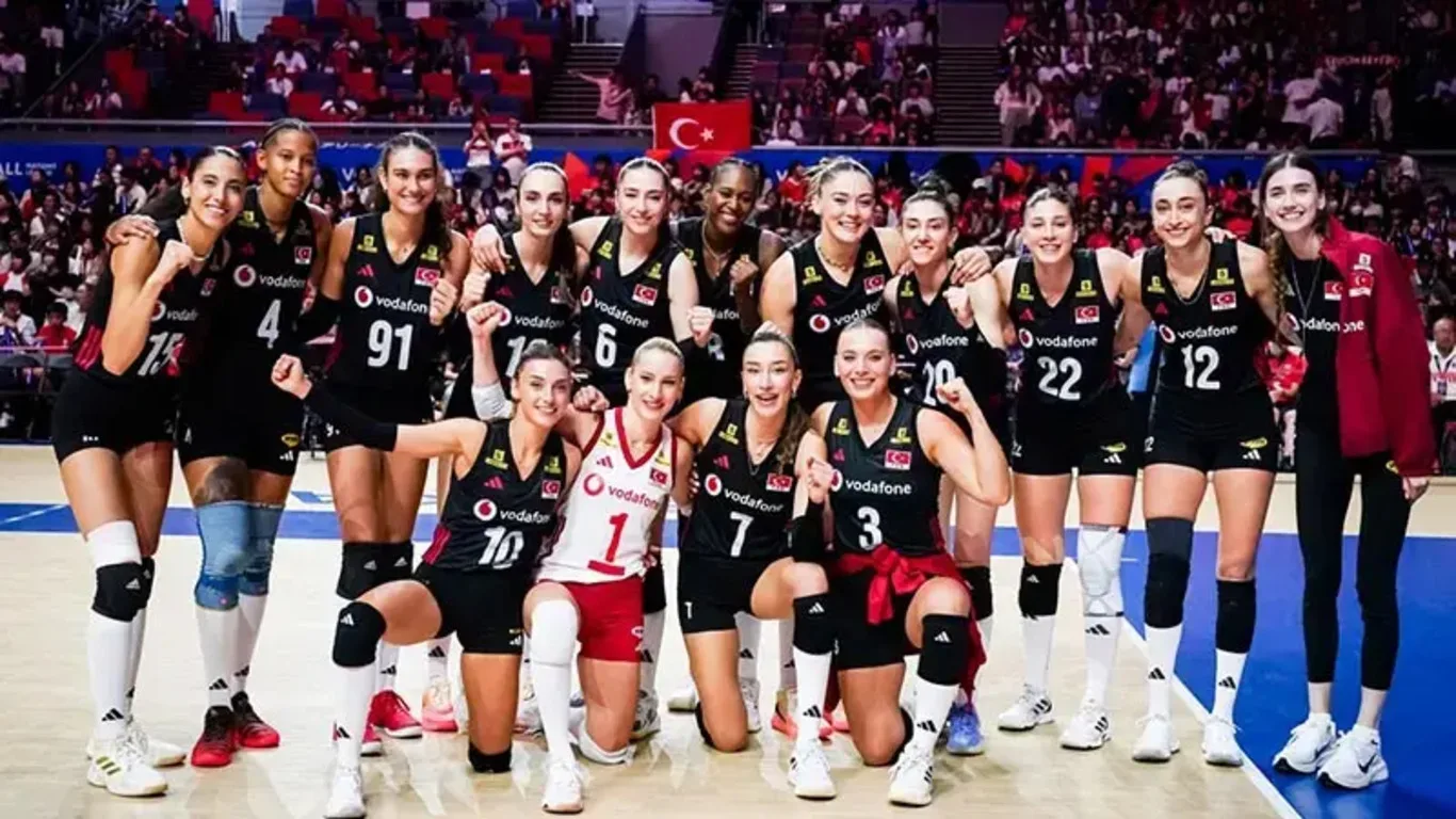 Filenin Sultanları Çin ile Yarı Finalde!
