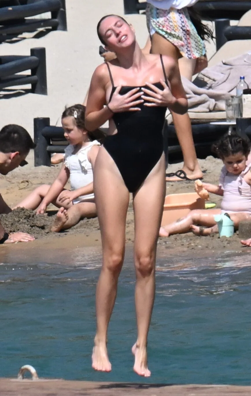 Melis Sezen, Bodrum Cennet Koyu'nda…!