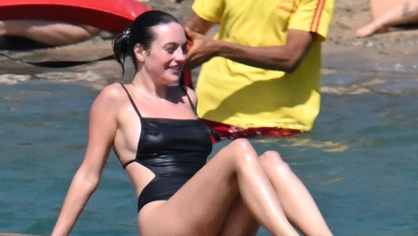 Melis Sezen, Bodrum Cennet Koyu'nda…!