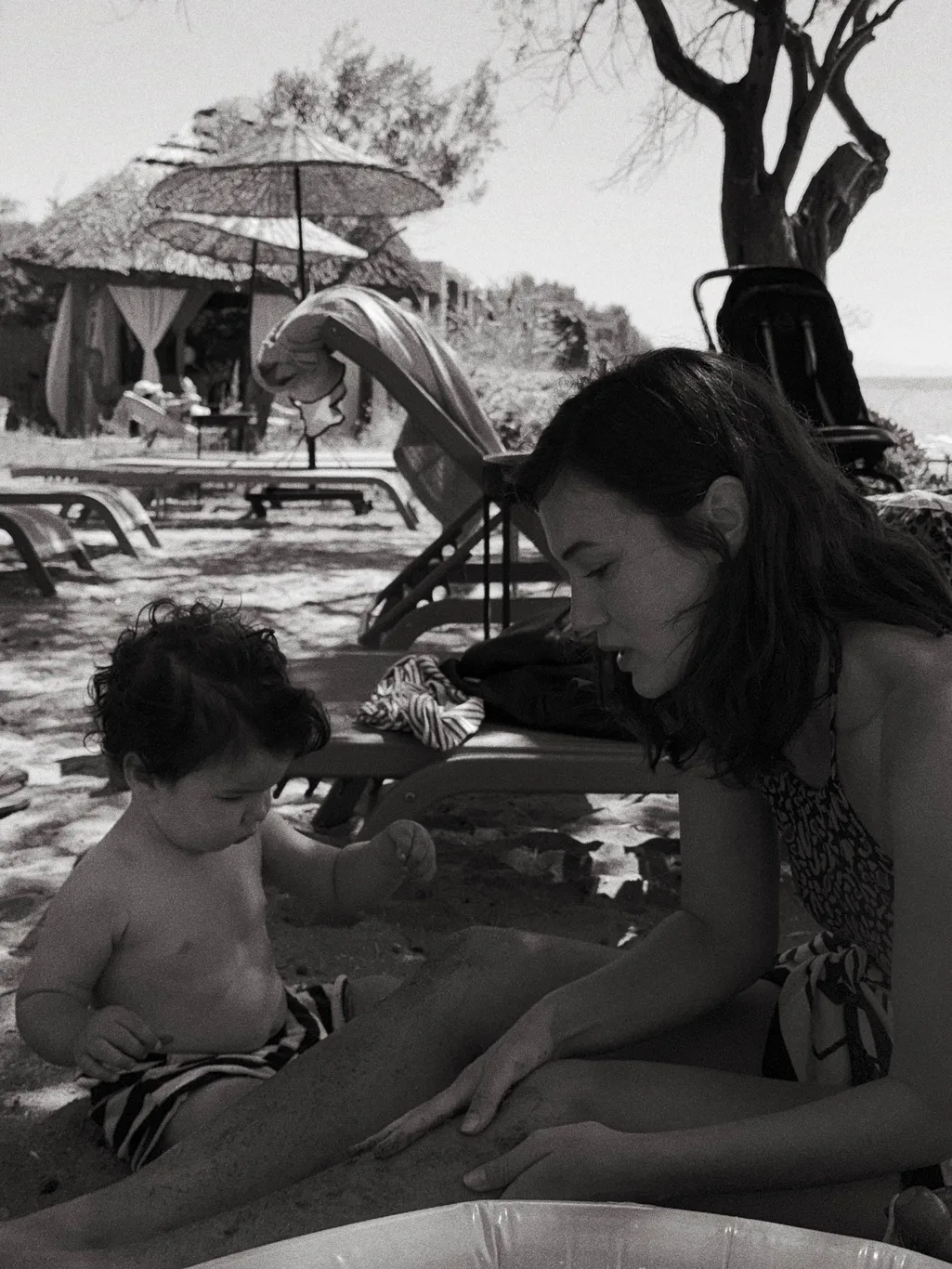 Pınar Deniz ve Kaan Yıldırım Aile Tatiline Çıktı!