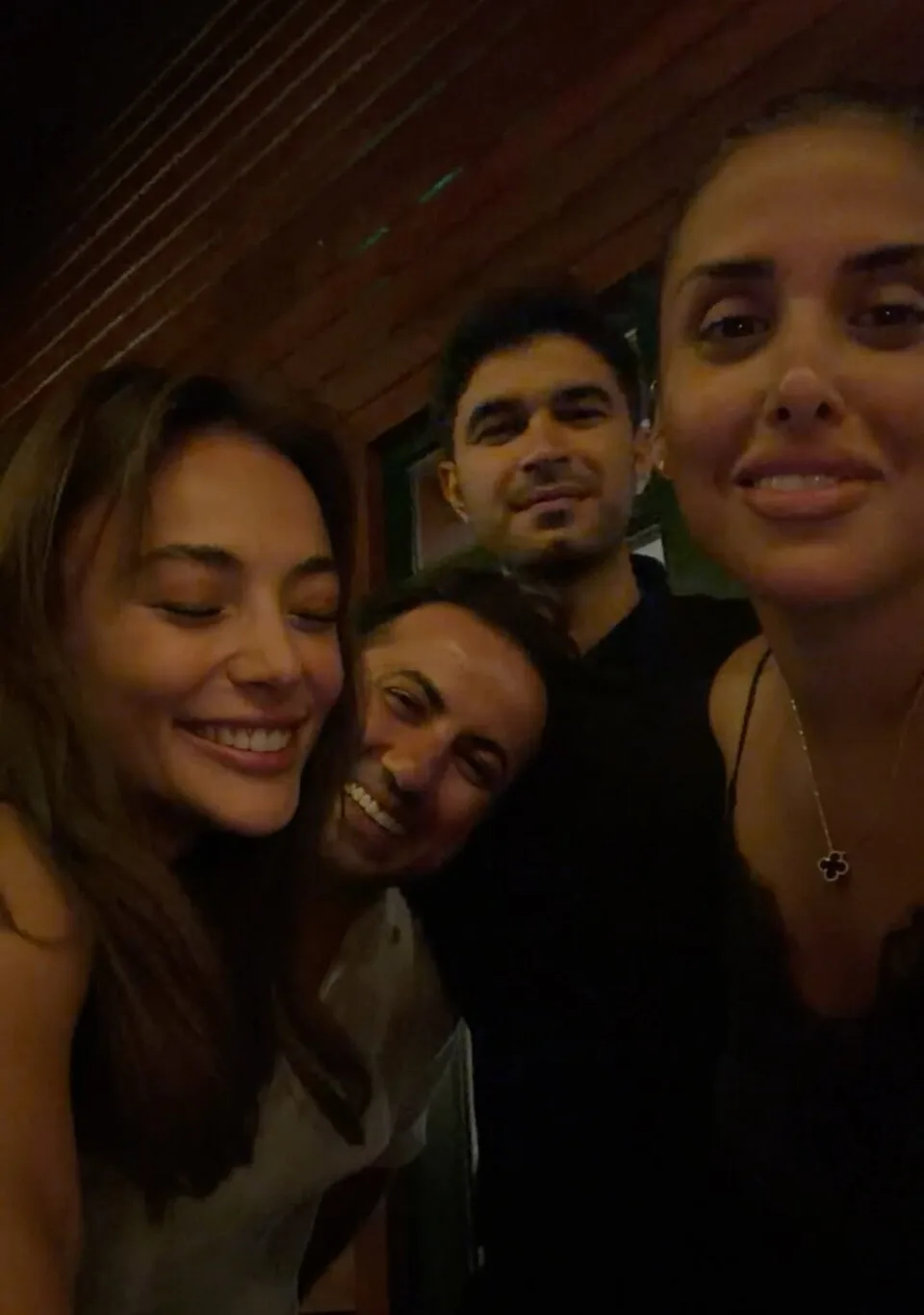Rabia Soytürk, Samet Vuruşan'a romantik bir…!