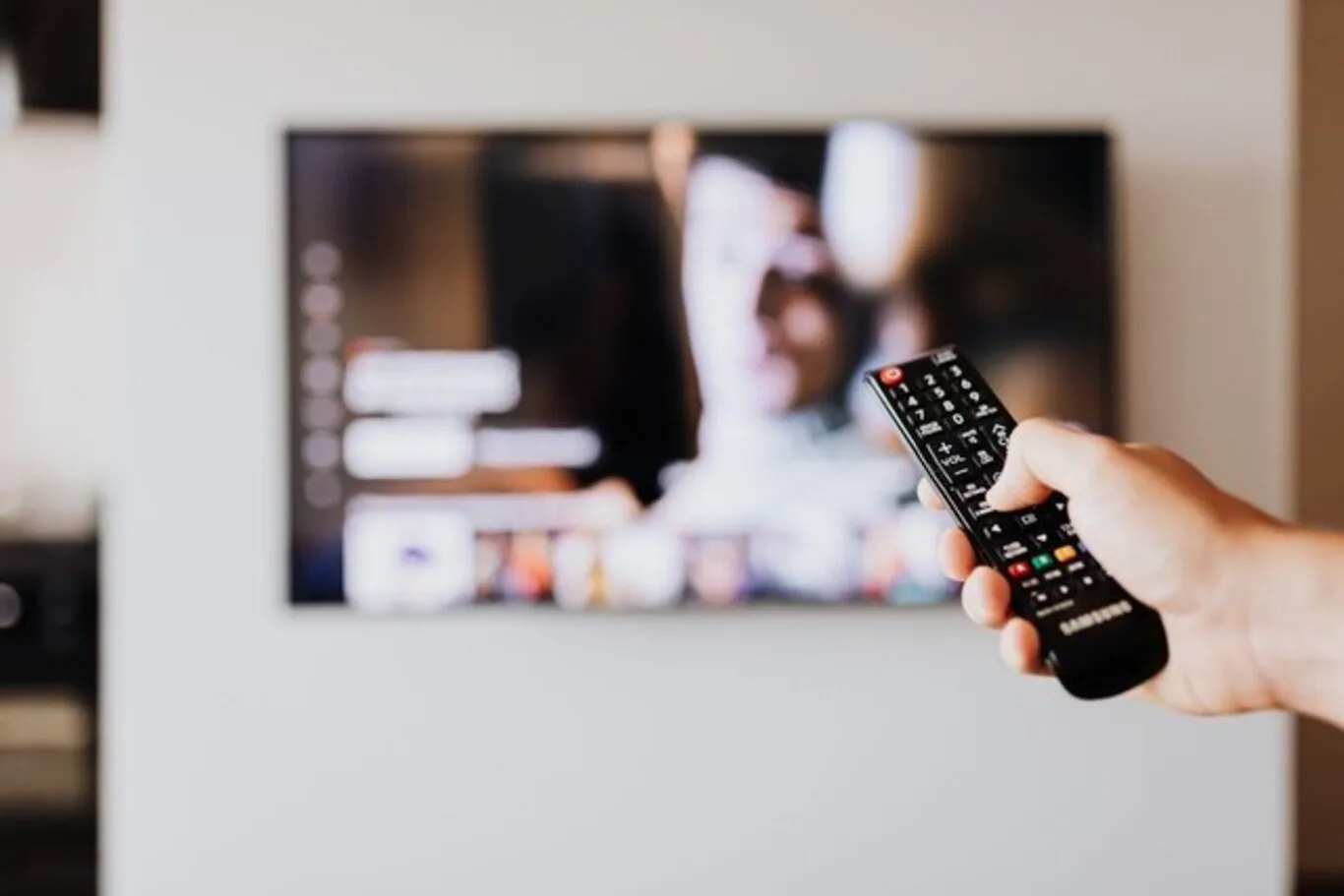 Bu akşam televizyonda neler var?