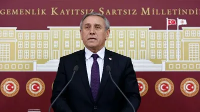 CHP’li Kaya: Partiden ayrılıyorsanız görevinizden de ayrılacaksınız