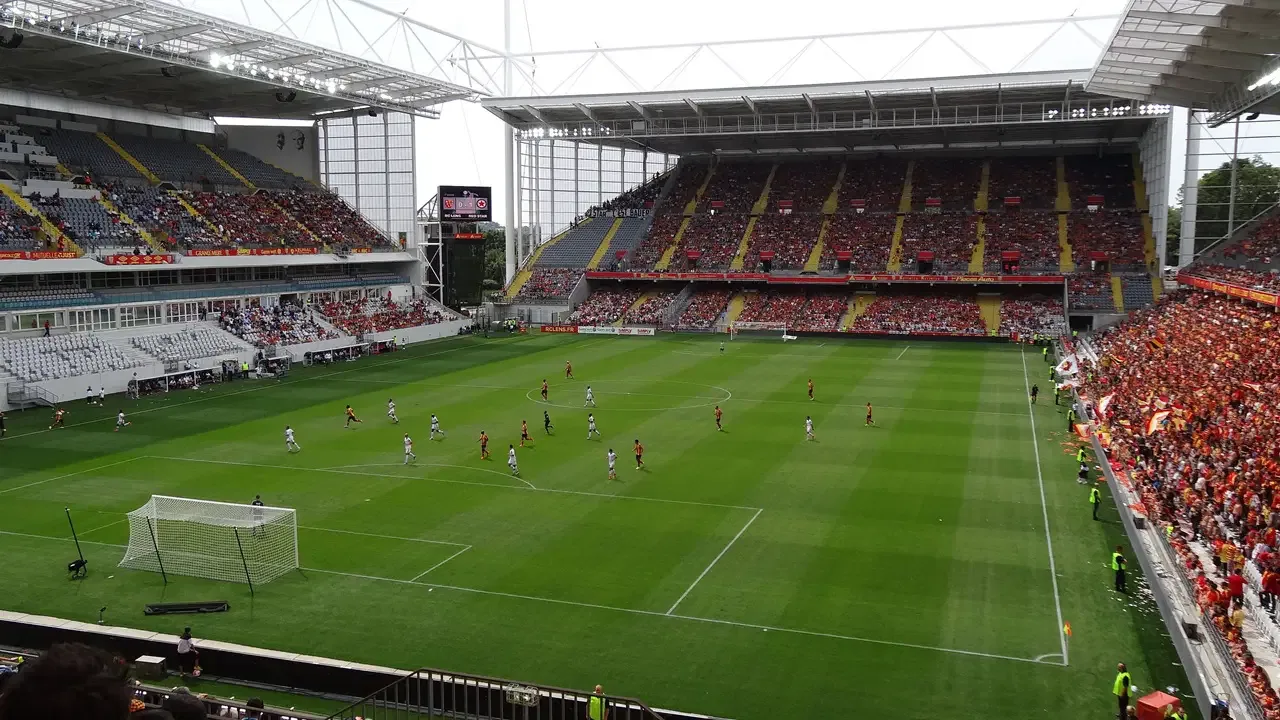 Lens - PSG maçı ne zaman, saat kaçta, hangi kanalda? Şifresiz mi?