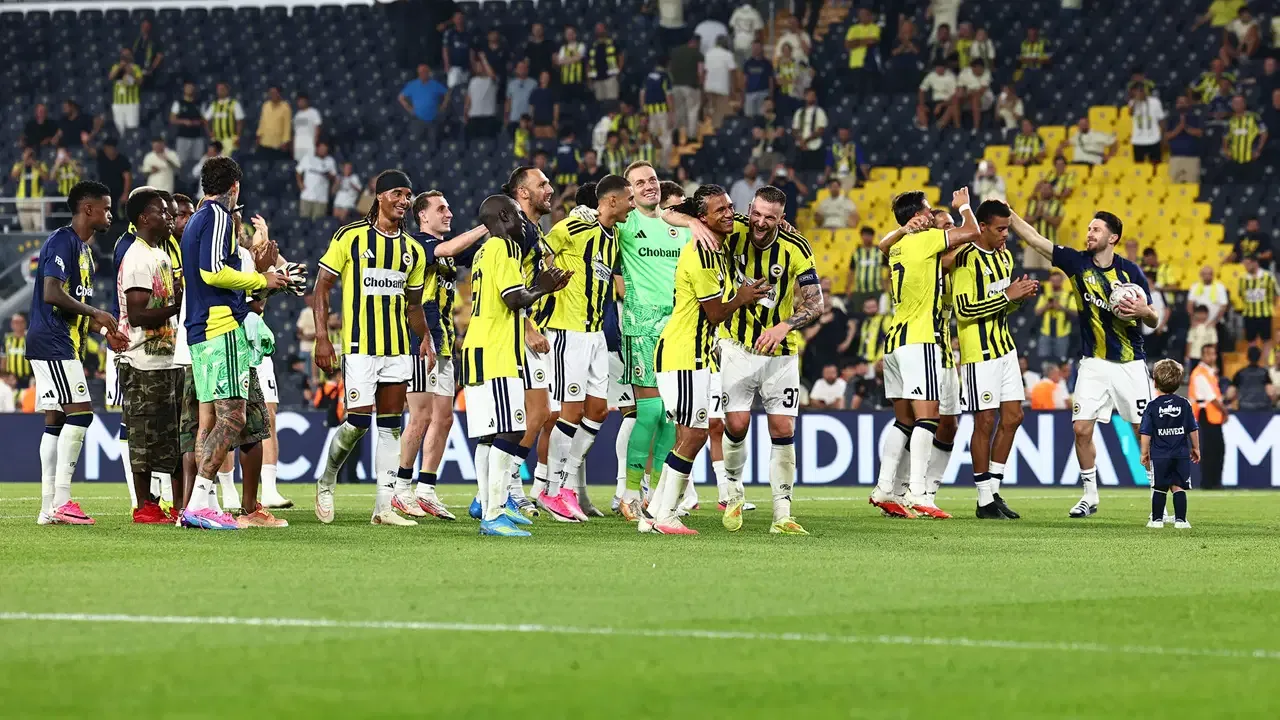 Sturm Graz - Fenerbahçe maçı ne zaman, saat kaçta, hangi kanalda? Şifresiz mi?