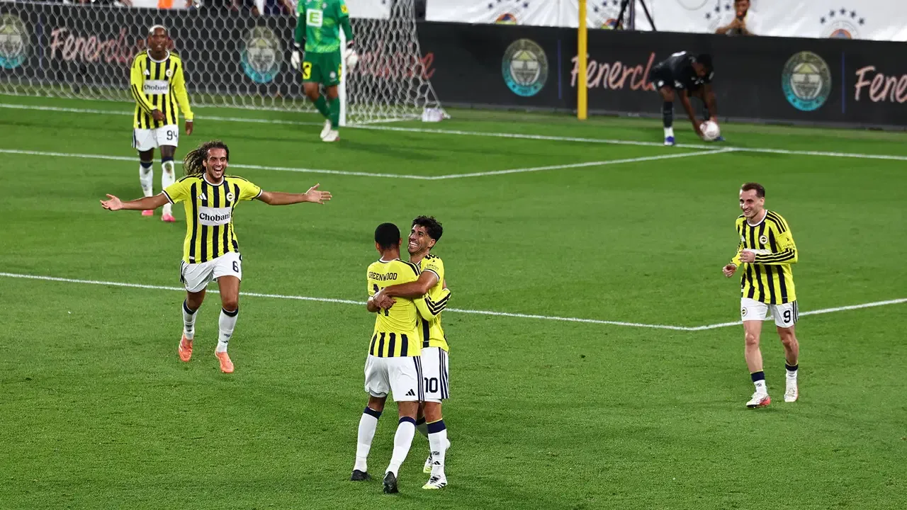Spor yazarları Fenerbahçe - Sturm Graz maçını değerlendirdi: