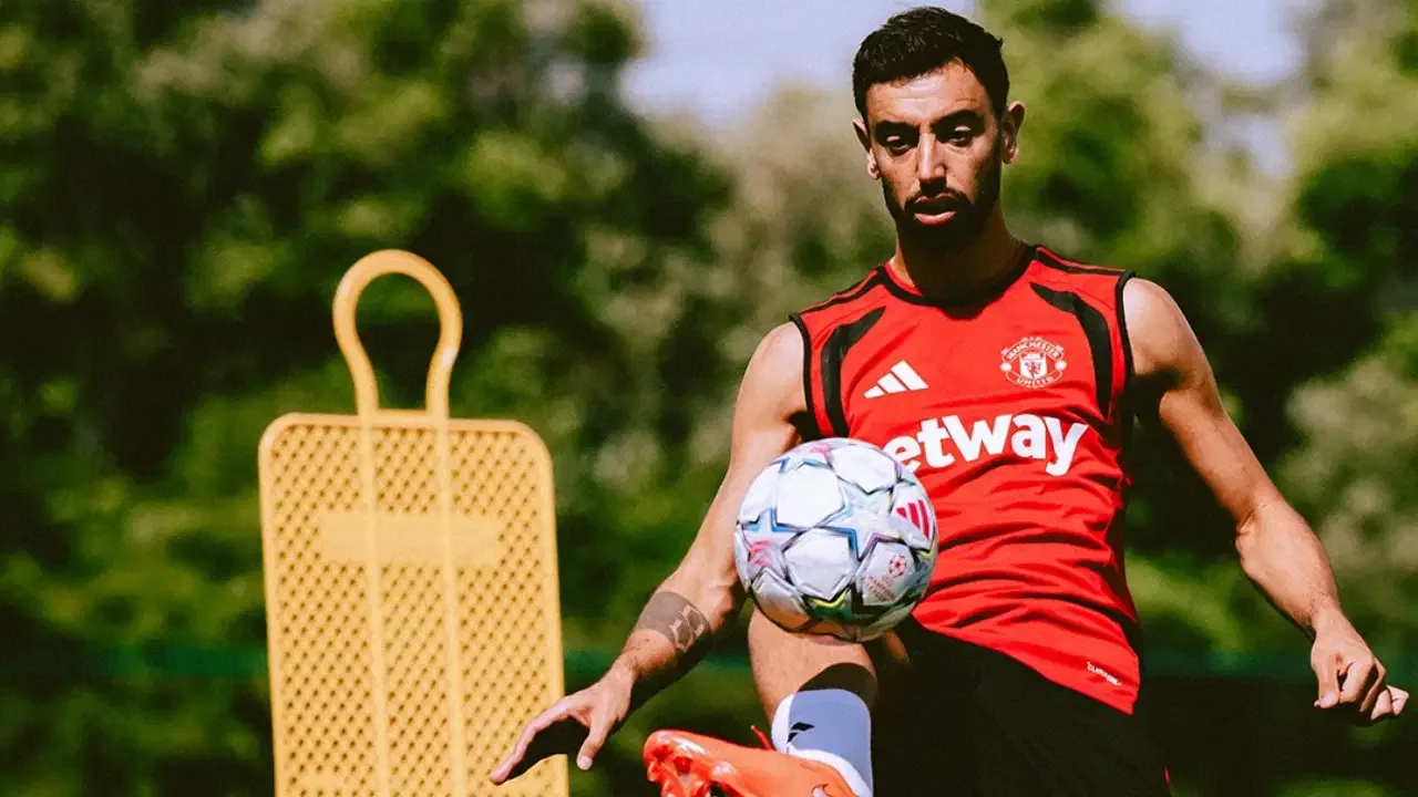 Adı Galatasaray ile anılıyordu: Manchester United