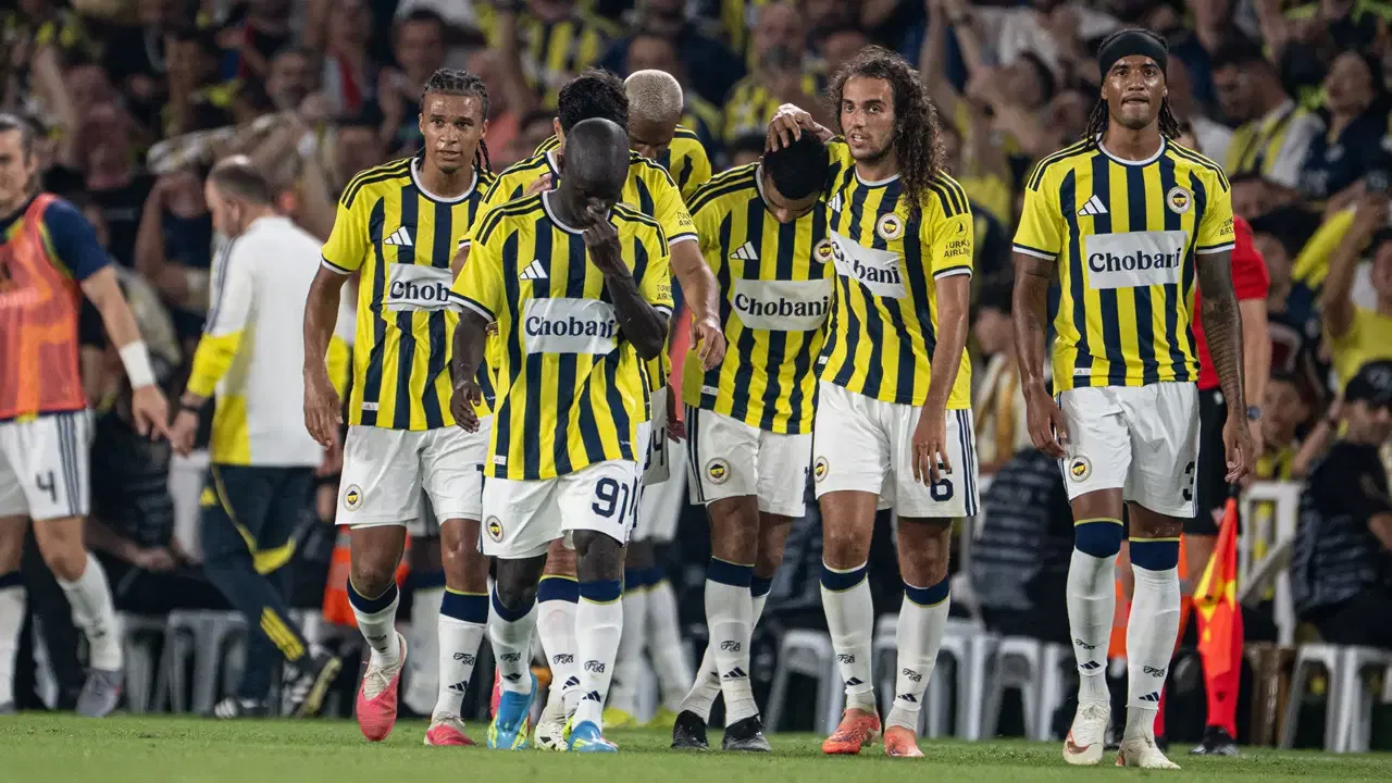 Sturm Graz - Fenerbahçe maçı ne zaman, saat kaçta, hangi kanalda? Şifresiz mi?