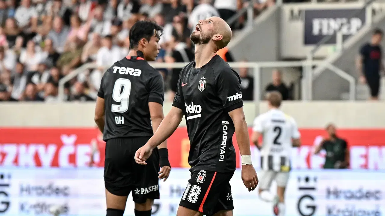 Beşiktaş - Hradec Kralove maçı ne zaman, saat kaçta, hangi kanalda? Şifresiz mi?