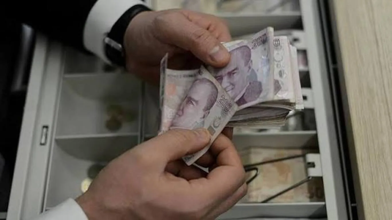 En düşük emekli maaşı zam farkı yattı mı?