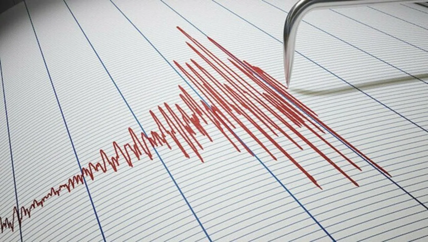 İstanbul hissedilen peş peşe depremler