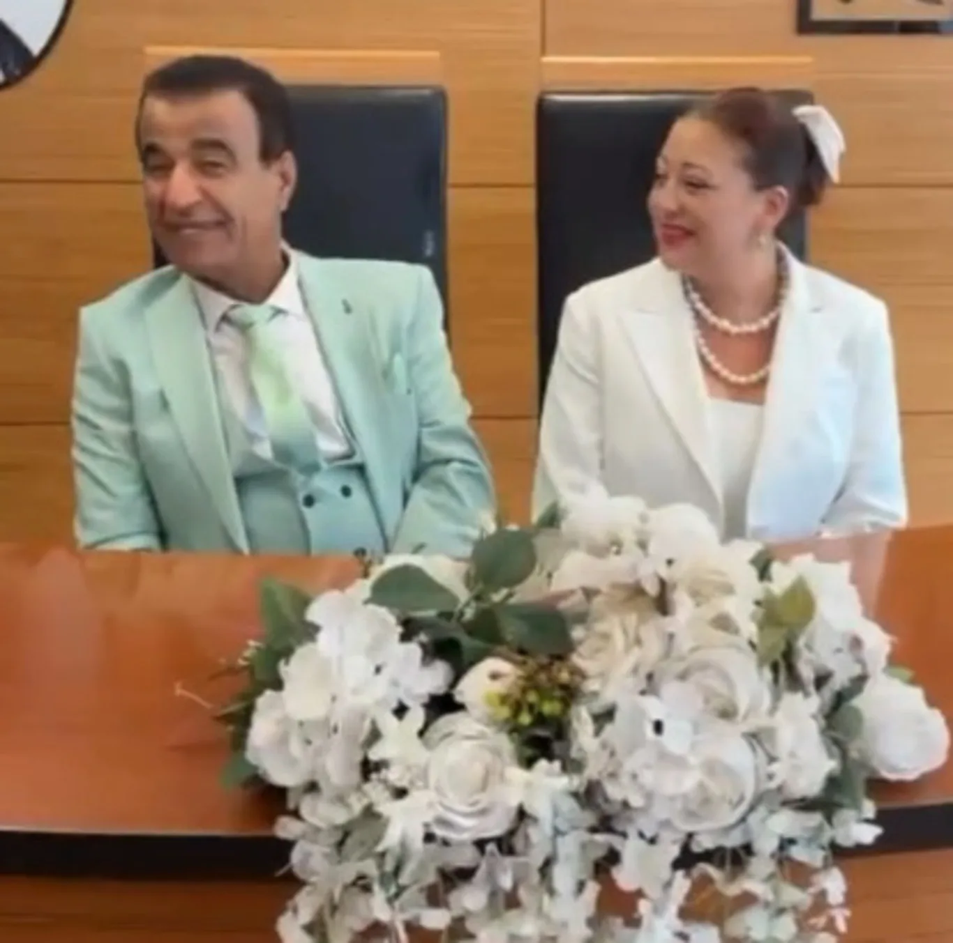 İmzamızı çaktık