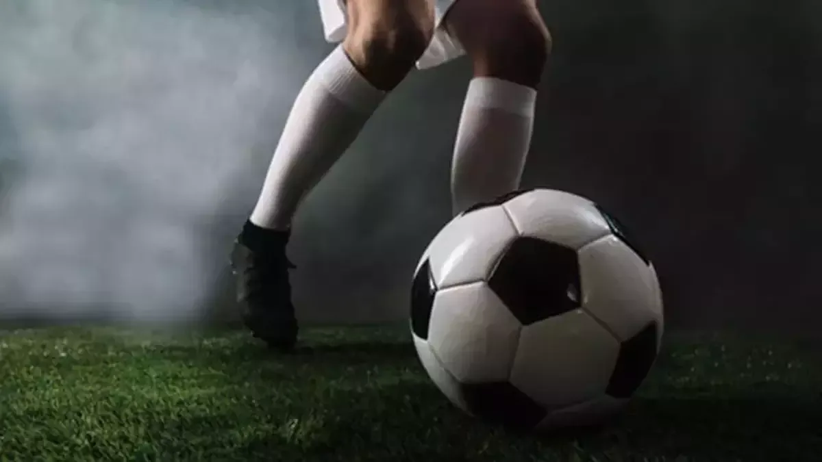 İspanya La Liga15:00 Osasuna - Rayo Vallecano (S Sport Plus)17:15 Athletic Bilbao - Alaves (S Sport Plus)19:30 Celta Vigo - Racing Santander (S Sport Plus)22:00 Sevilla - Barcelona (S Sport)