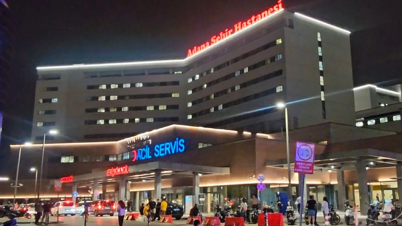 Adana'da tabancayla başından vurulmuş halde bulunan çocuk, tedaviye alındı