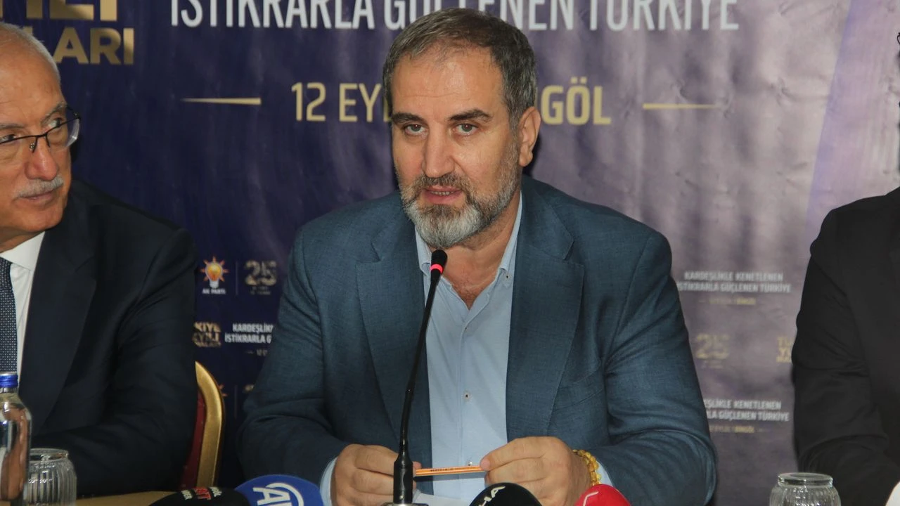 AK Parti'den yeni anayasa ve seçim açıklaması!