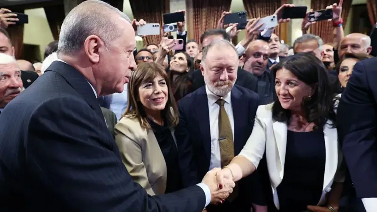 AK Parti ile DEM Parti arasında 'operasyon' krizi